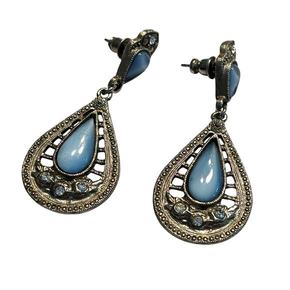 Pierced earrings drop & dangle silver teardrops & blue moonstone rhinestones - Picture 1 of 6
